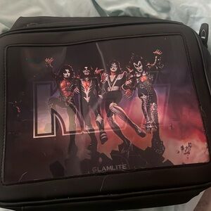 Kiss makeup bag